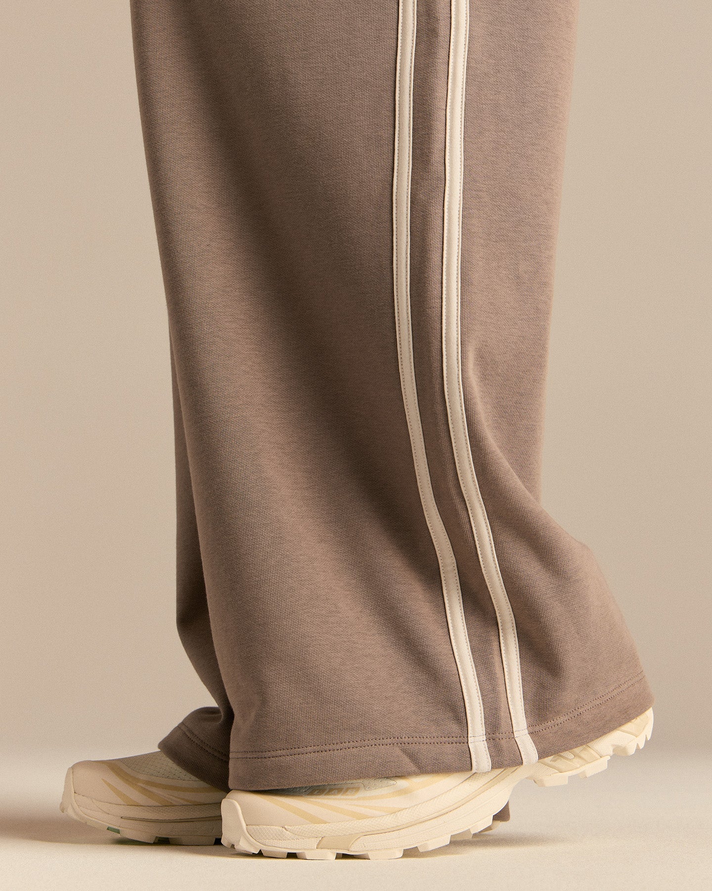 Comfort Lightweight Contrast Joggers | Taupe Grey - Image 2