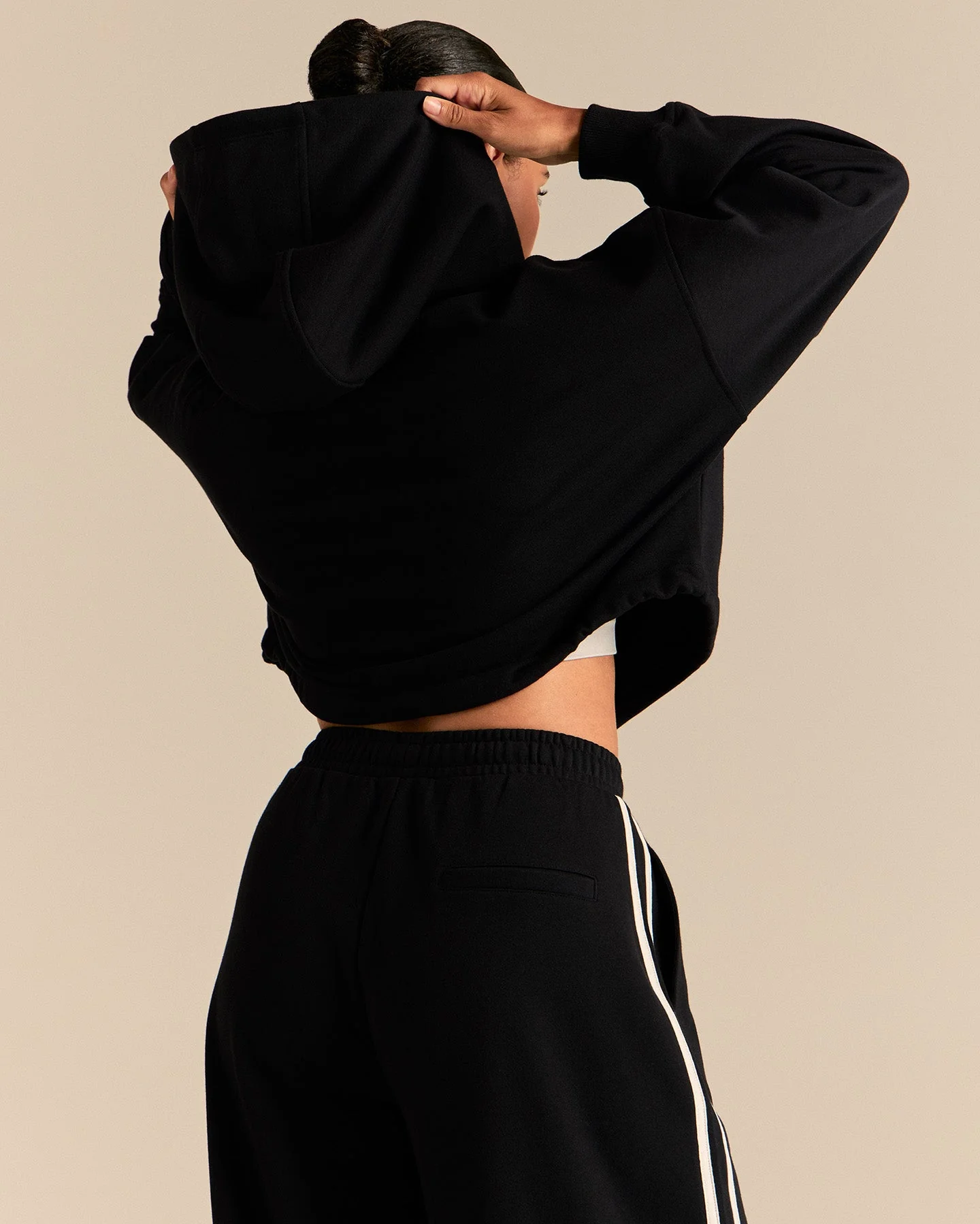 Comfort Lightweight Draw Hem Hoodie | Black - Image 2