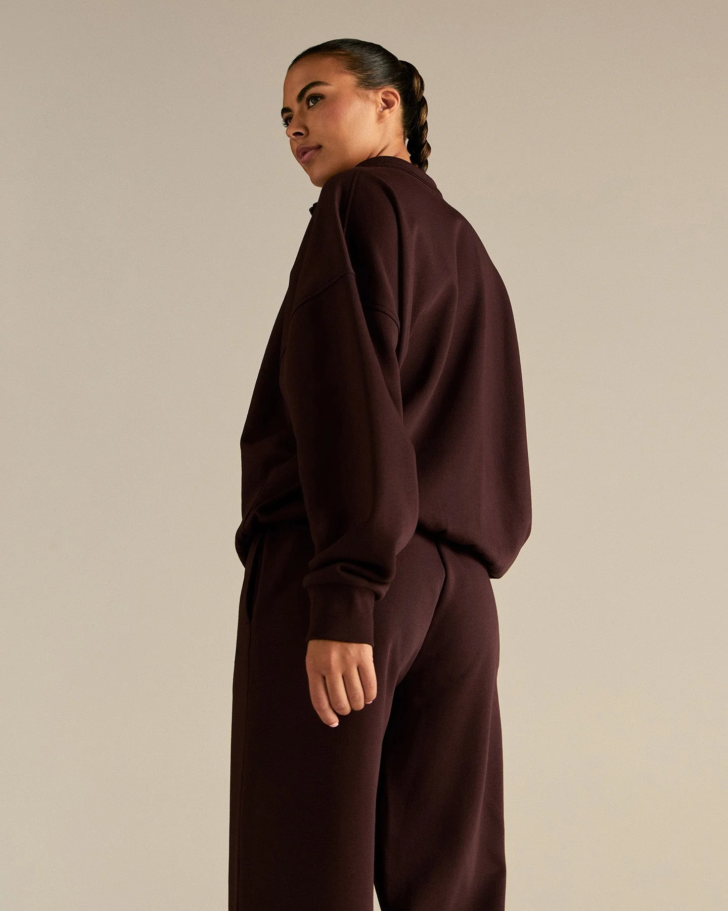 Comfort Outdoor 1/4 Zip Graphic Sweat | Cafe Noir - Image 2