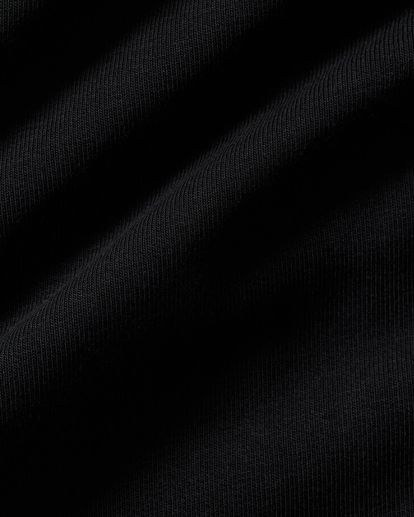 Comfort Outdoor Cropped Crew Neck | Black - Image 5