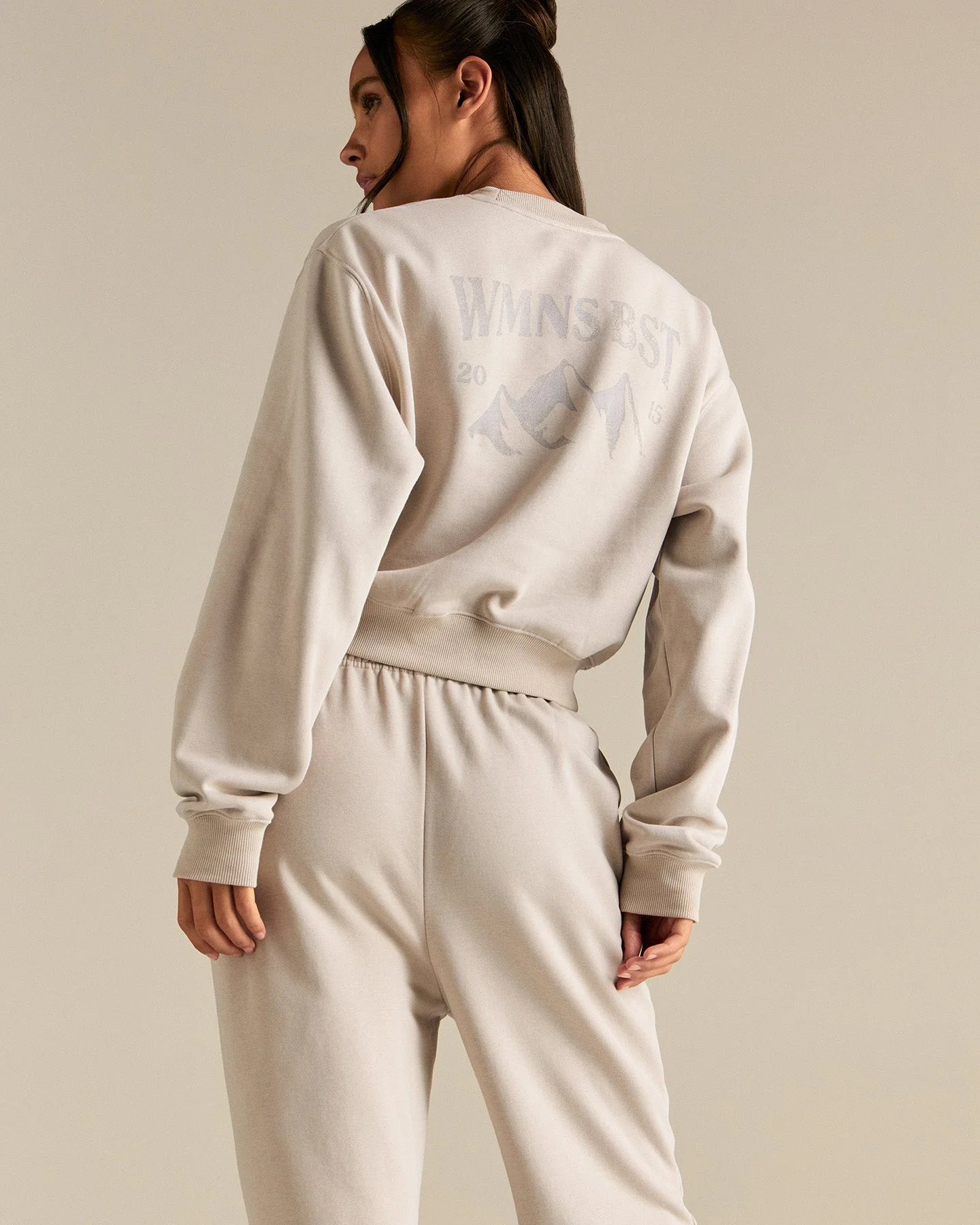 Comfort Outdoor Cropped Crew Neck | Stone - Image 8