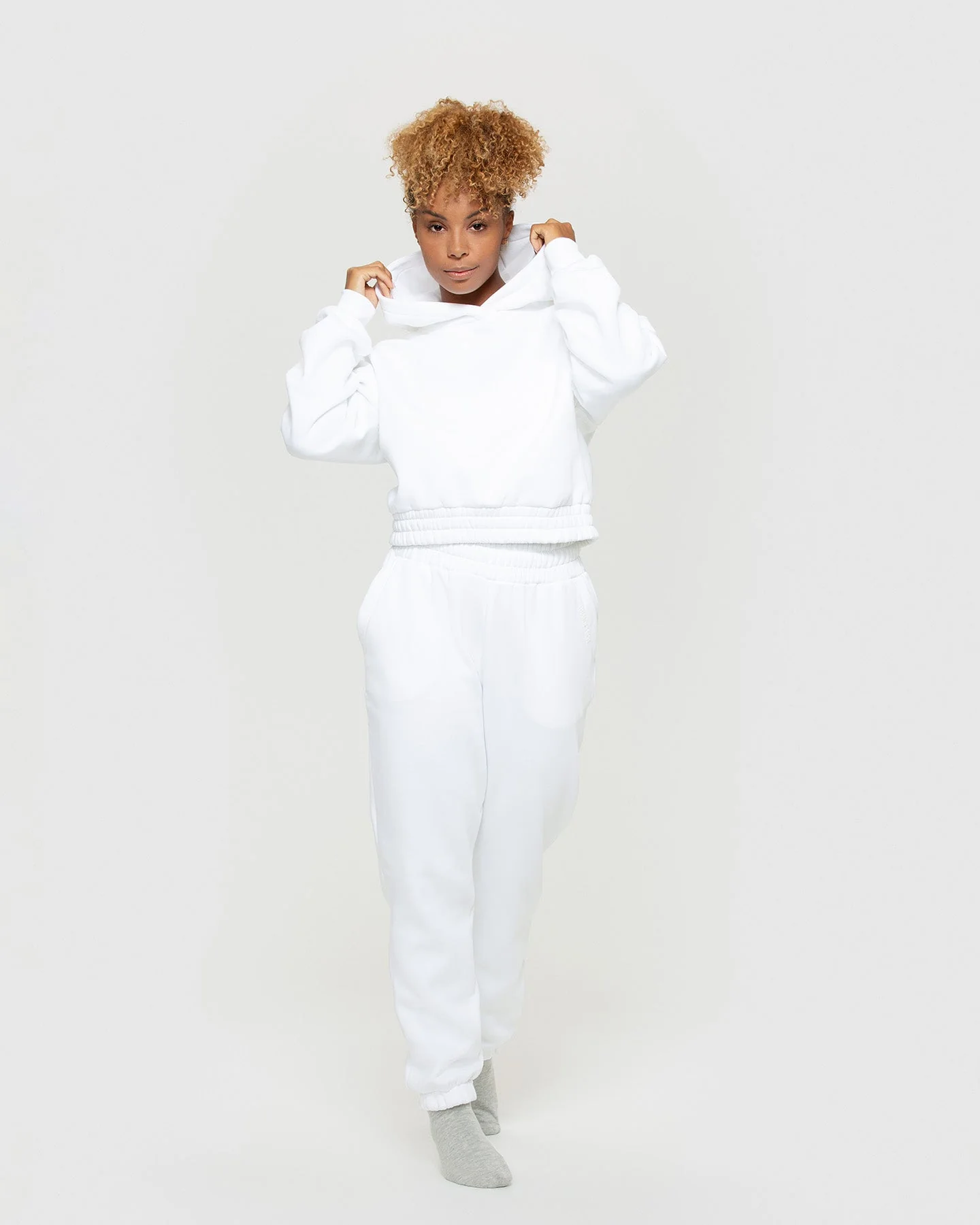 Comfort Oversized Joggers | White - Image 3