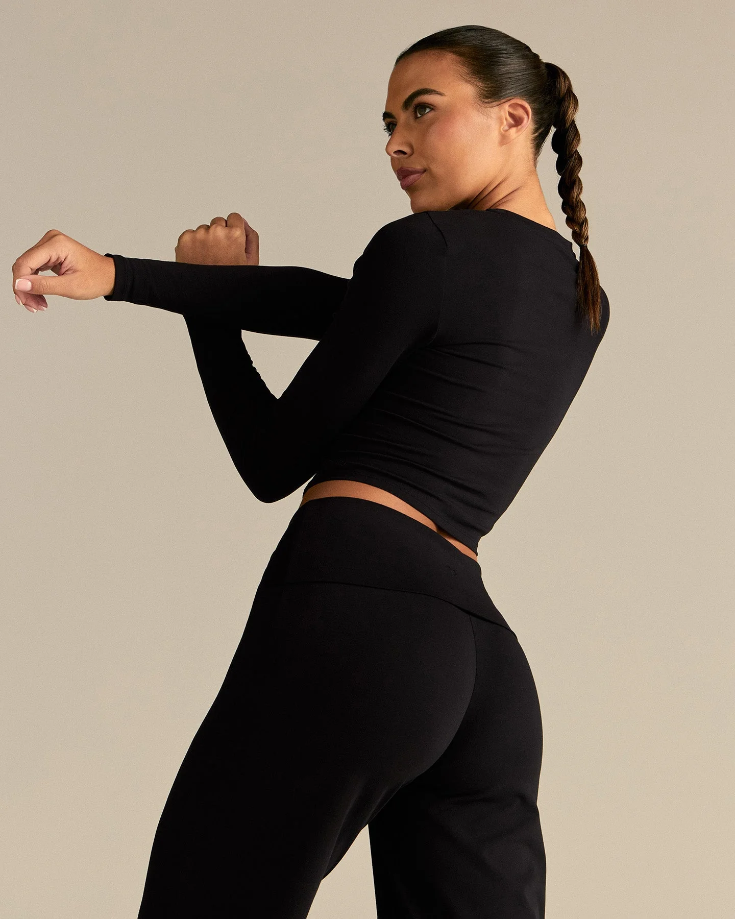 Cotton Contour Long Sleeve T-Shirt | Black - Image 6