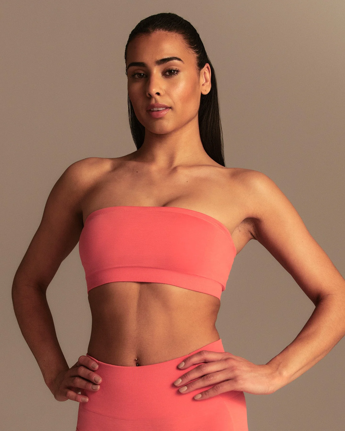 Define 2.0 Seamless Bandeau Bra | Sunlit Coral - Image 2