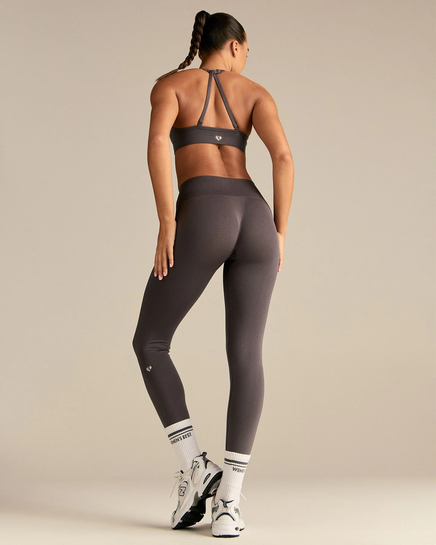 Define 2.0 Seamless Halter Neck Bra | Slate Grey - Image 2