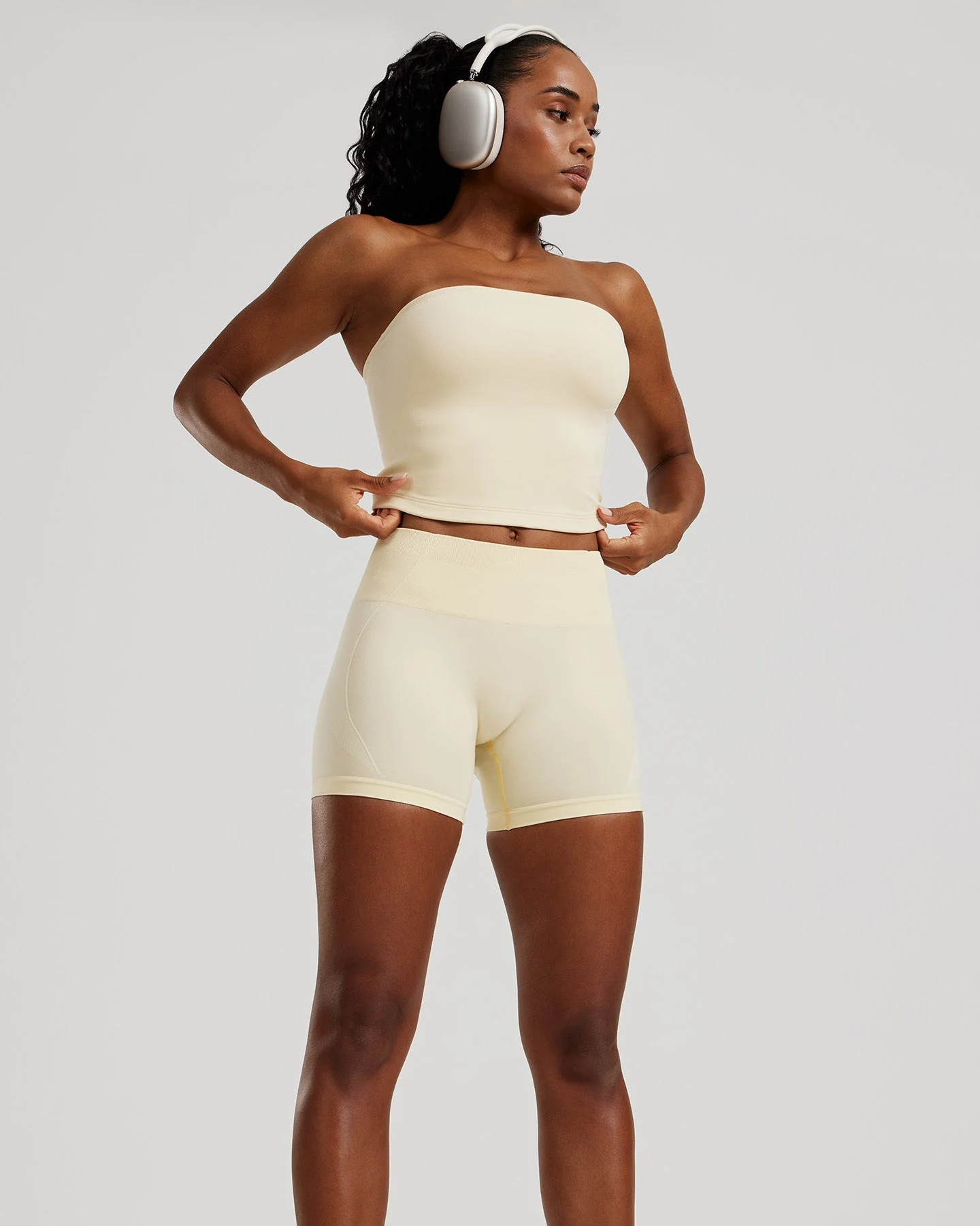 Define 2.0 Seamless Longline Bandeau Bra | Vanilla - Image 6