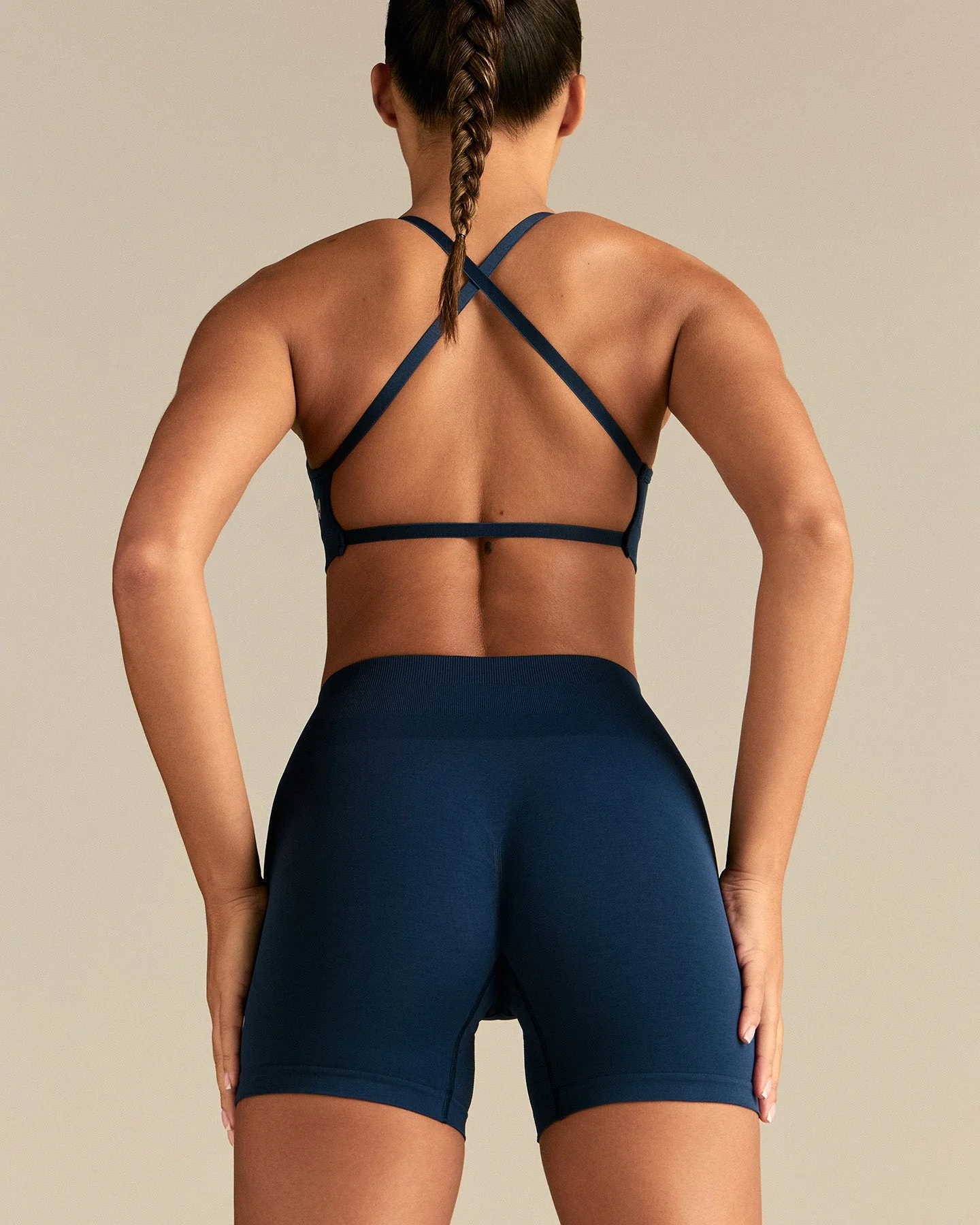 Define 2.0 Seamless Scrunch 4" Shorts | True Navy - Image 6