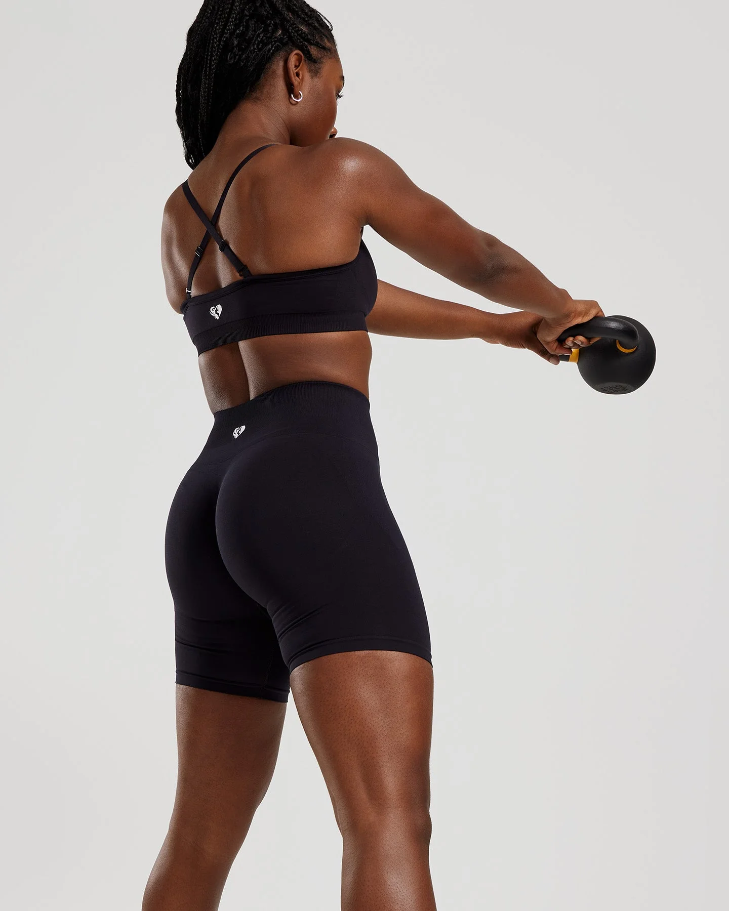 Define 2.0 Seamless Scrunch Bralette | Black - Image 2