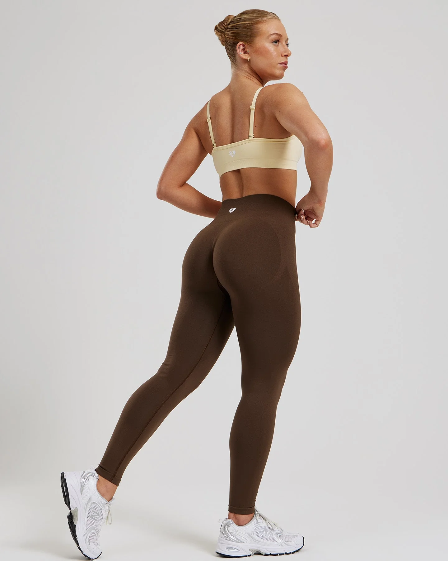 Define 2.0 Seamless Scrunch Bralette | Vanilla - Image 6