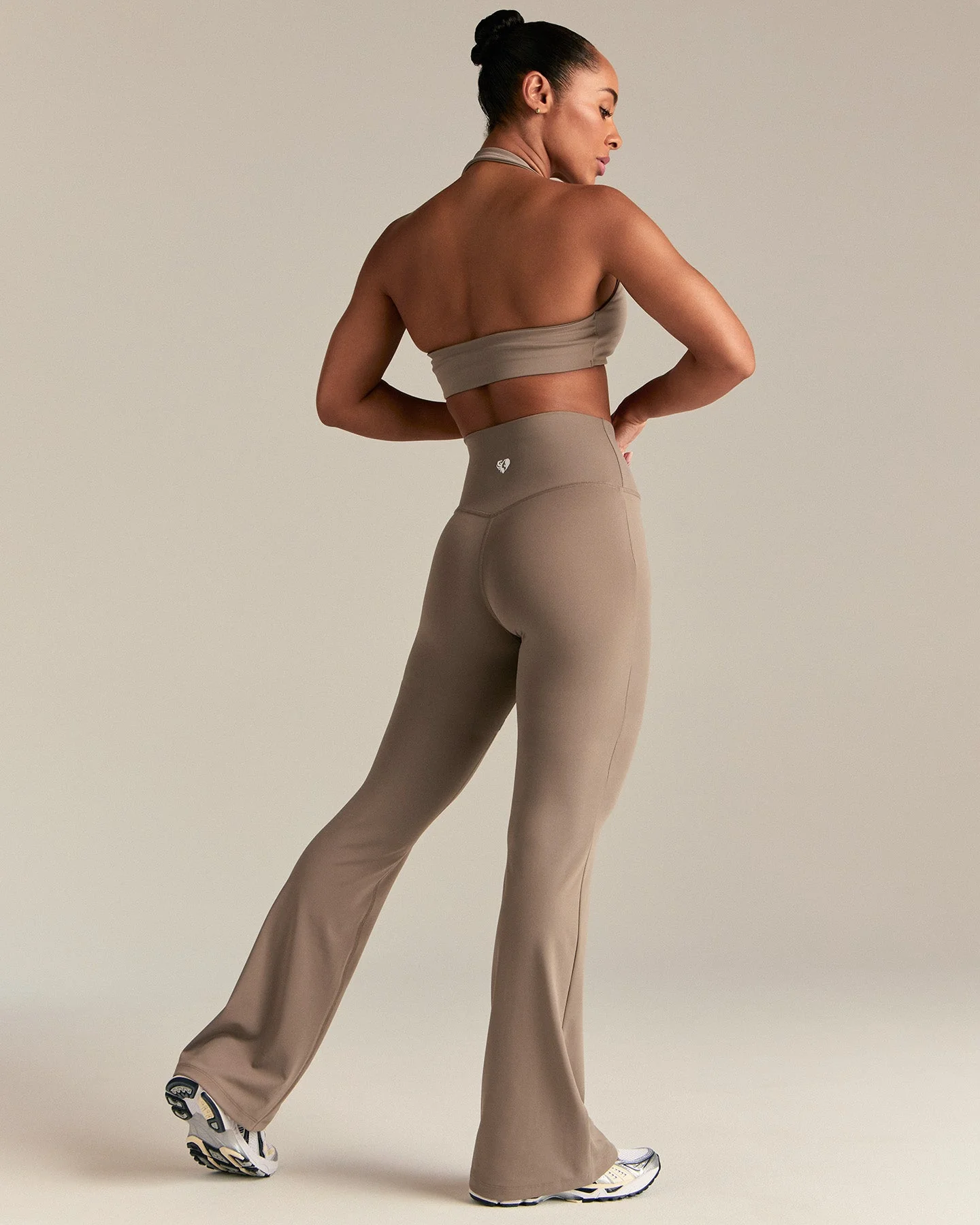 Essential Flared Leggings | Taupe Grey - Image 2