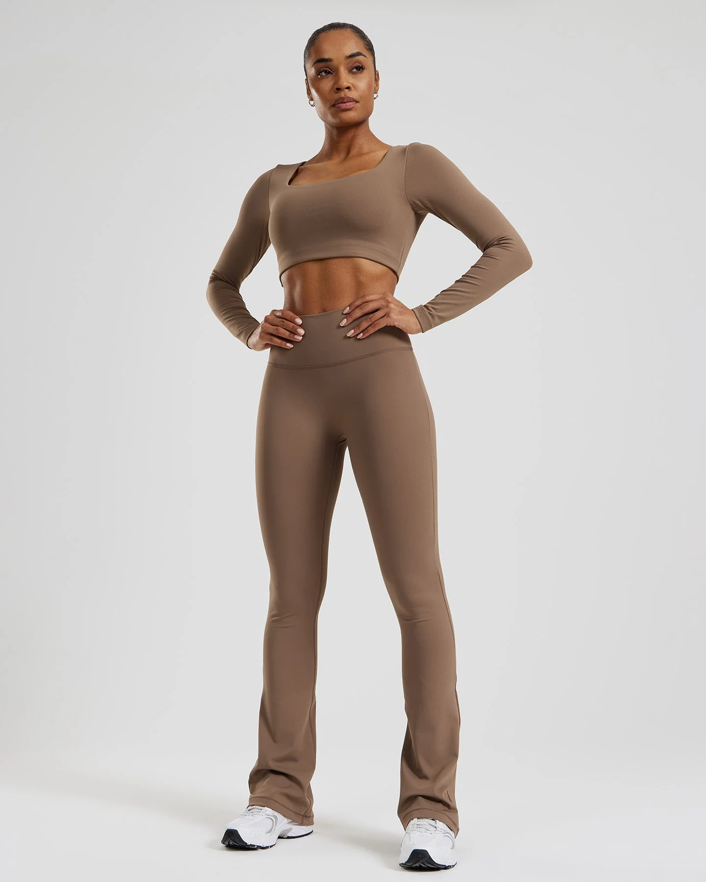 Essential Long Sleeve Built-In Bra Top | Caribou - Image 6