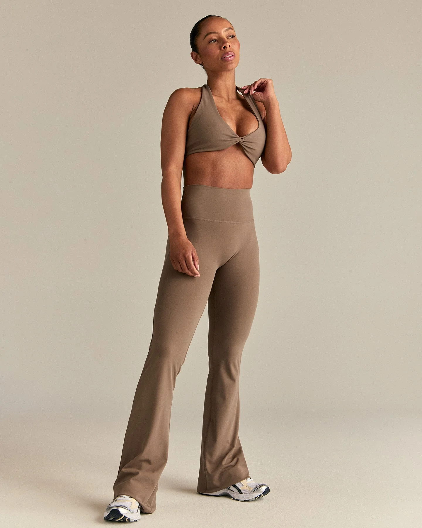 Essential Twist Front Halter Bra | Caribou - Image 4