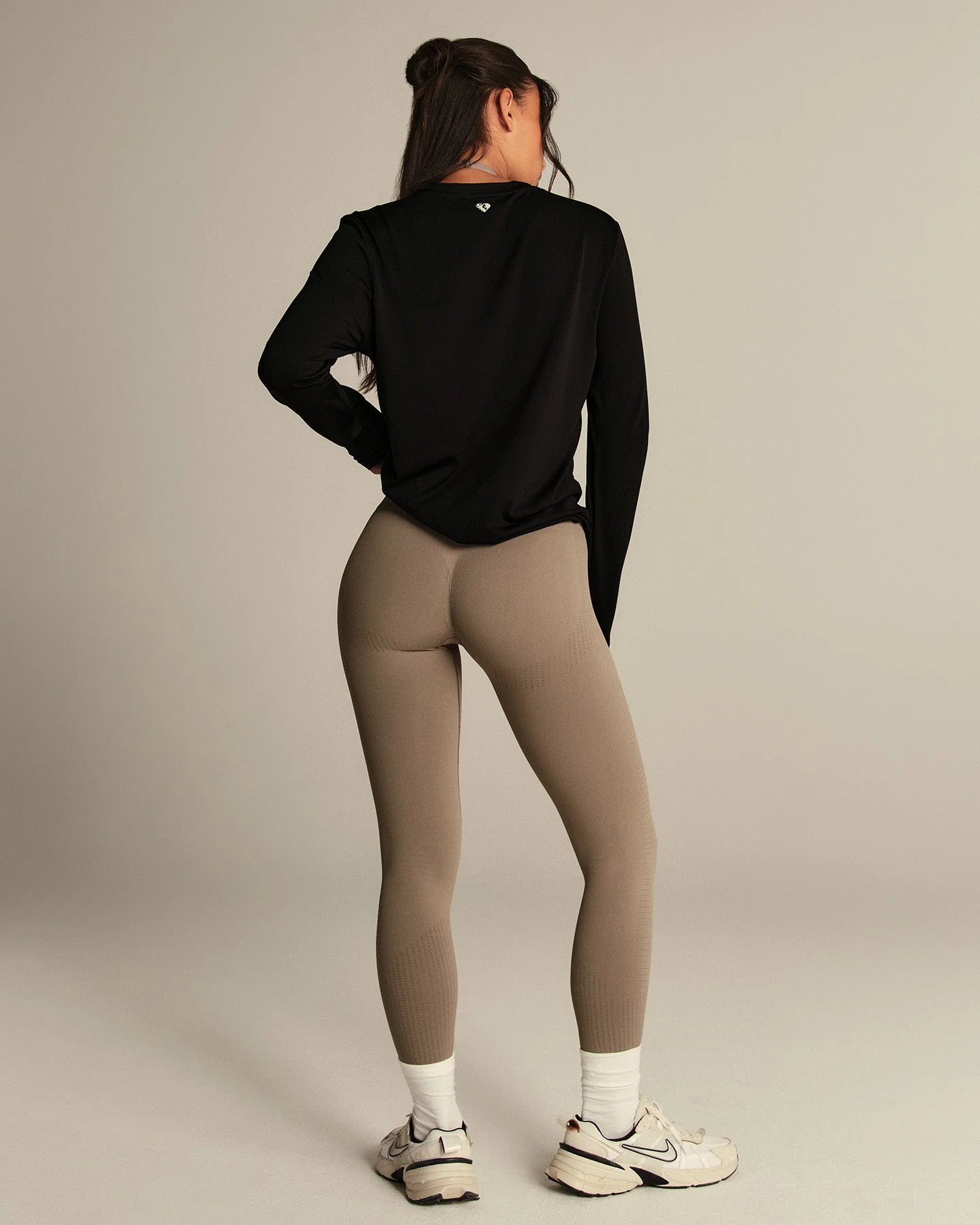 Lightweight Seamless Long Sleeve T-Shirt | Black - Image 7