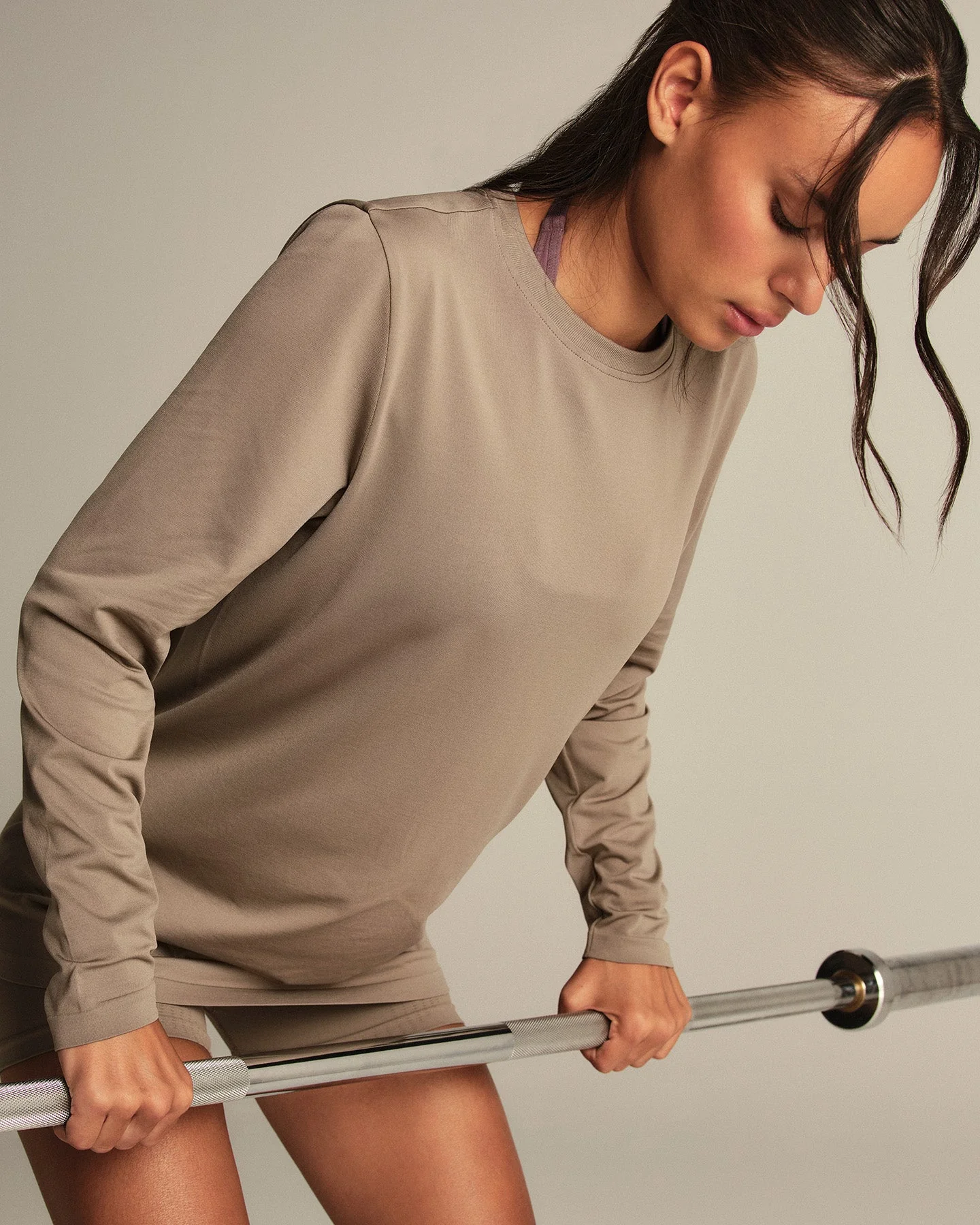 Lightweight Seamless Long Sleeve T-Shirt | Taupe Grey - Image 8