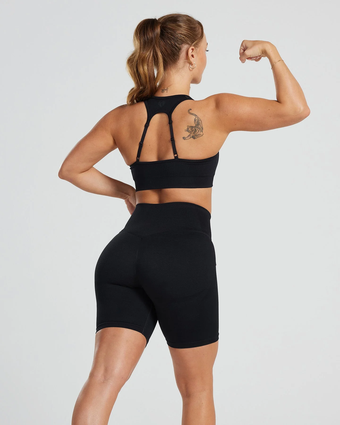 Motion Seamless Racer Back Bra | Black - Image 6
