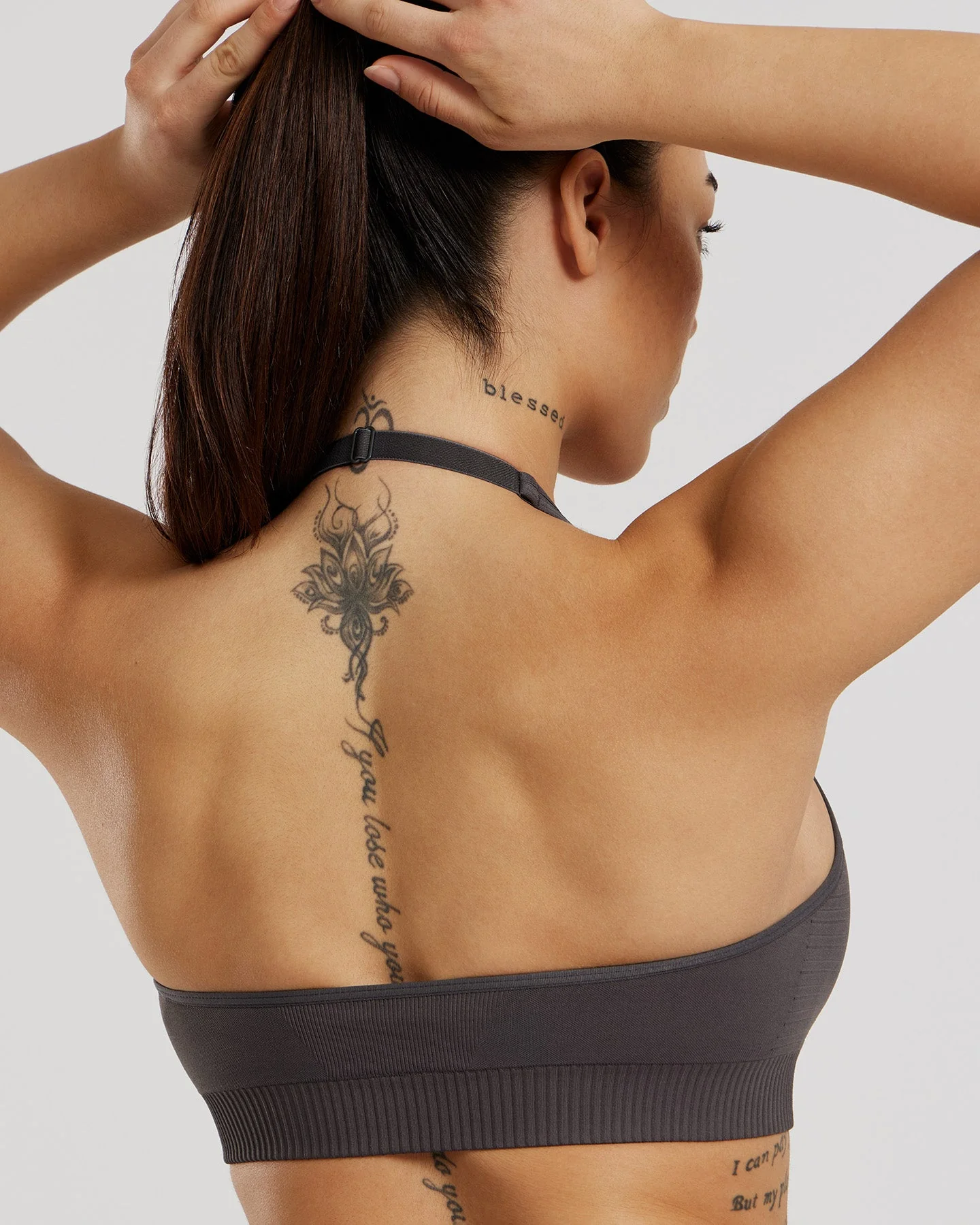 Power Seamless Halter Neck Bra | Graphite - Image 3