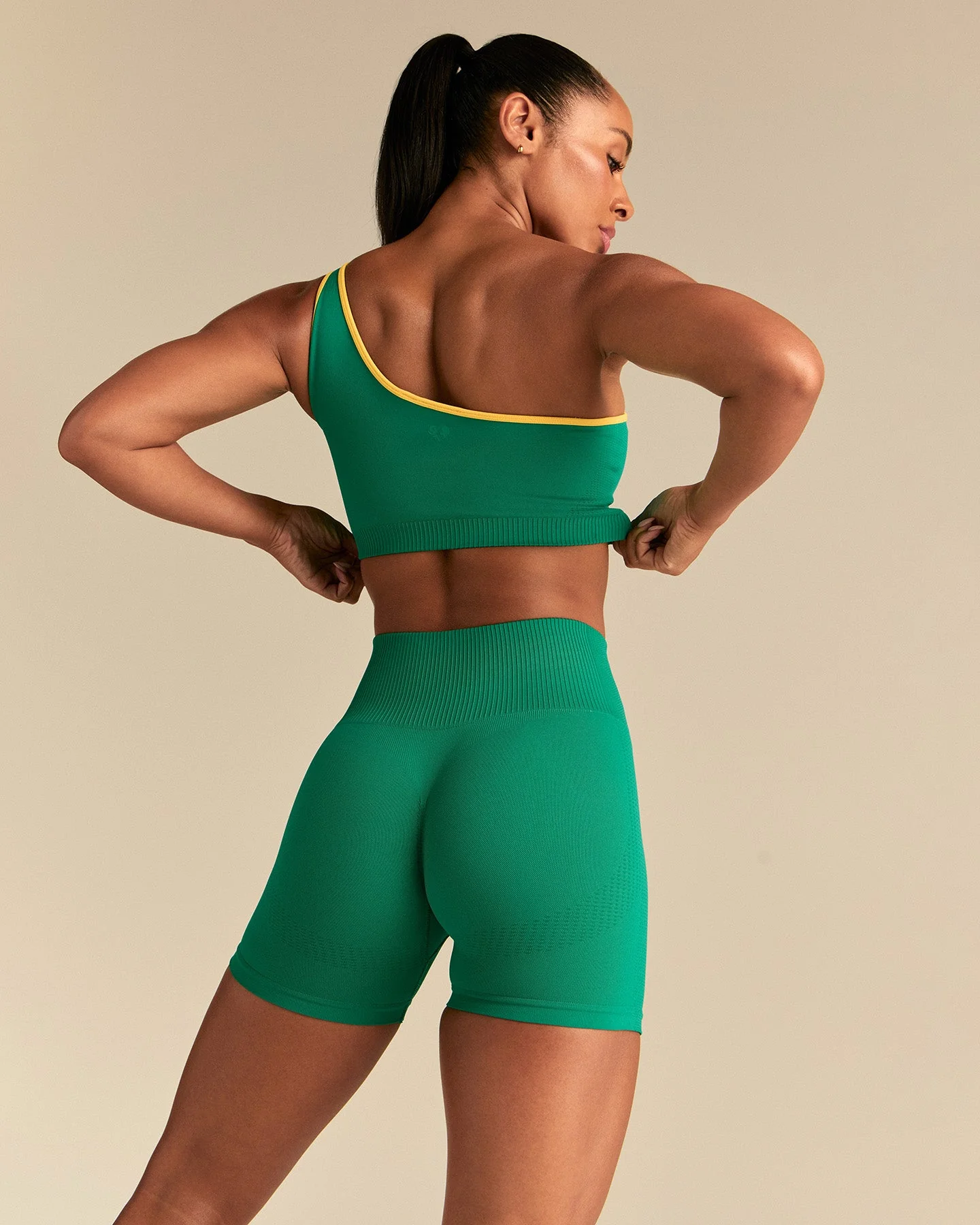 Power Seamless One Shoulder Bra | Amazonia Green - Image 4