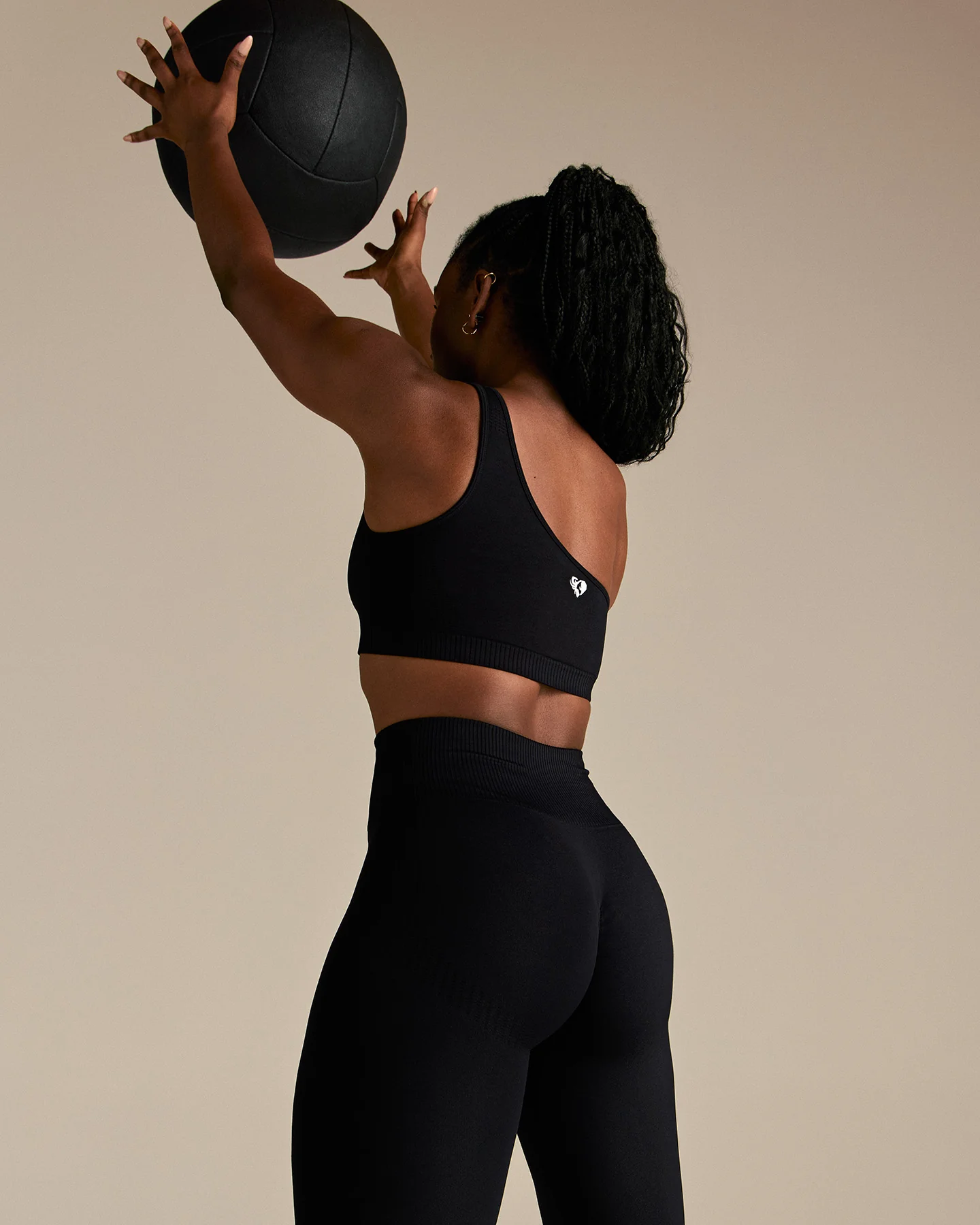 Power Seamless One Shoulder Bra | Black - Image 6