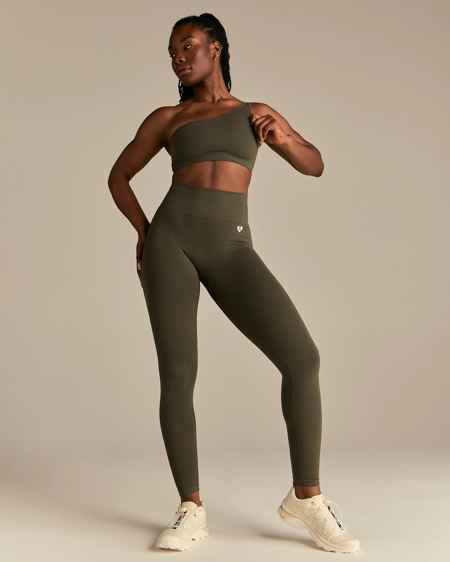 Power Seamless One Shoulder Bra | Dark Olive - Image 3