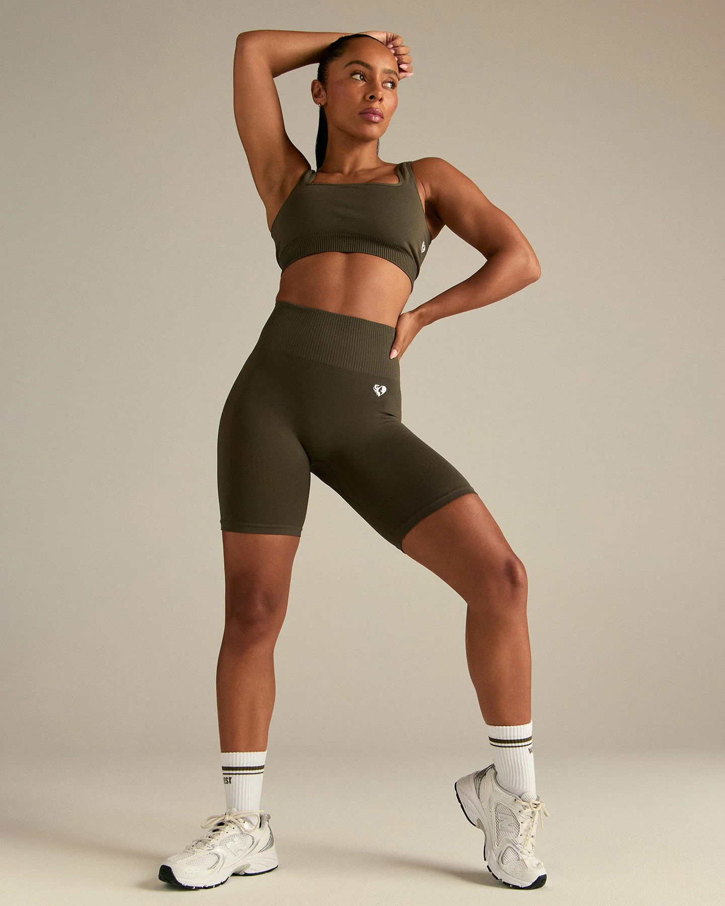 Power Seamless Open Back Mini Bra | Dark Olive - Image 4