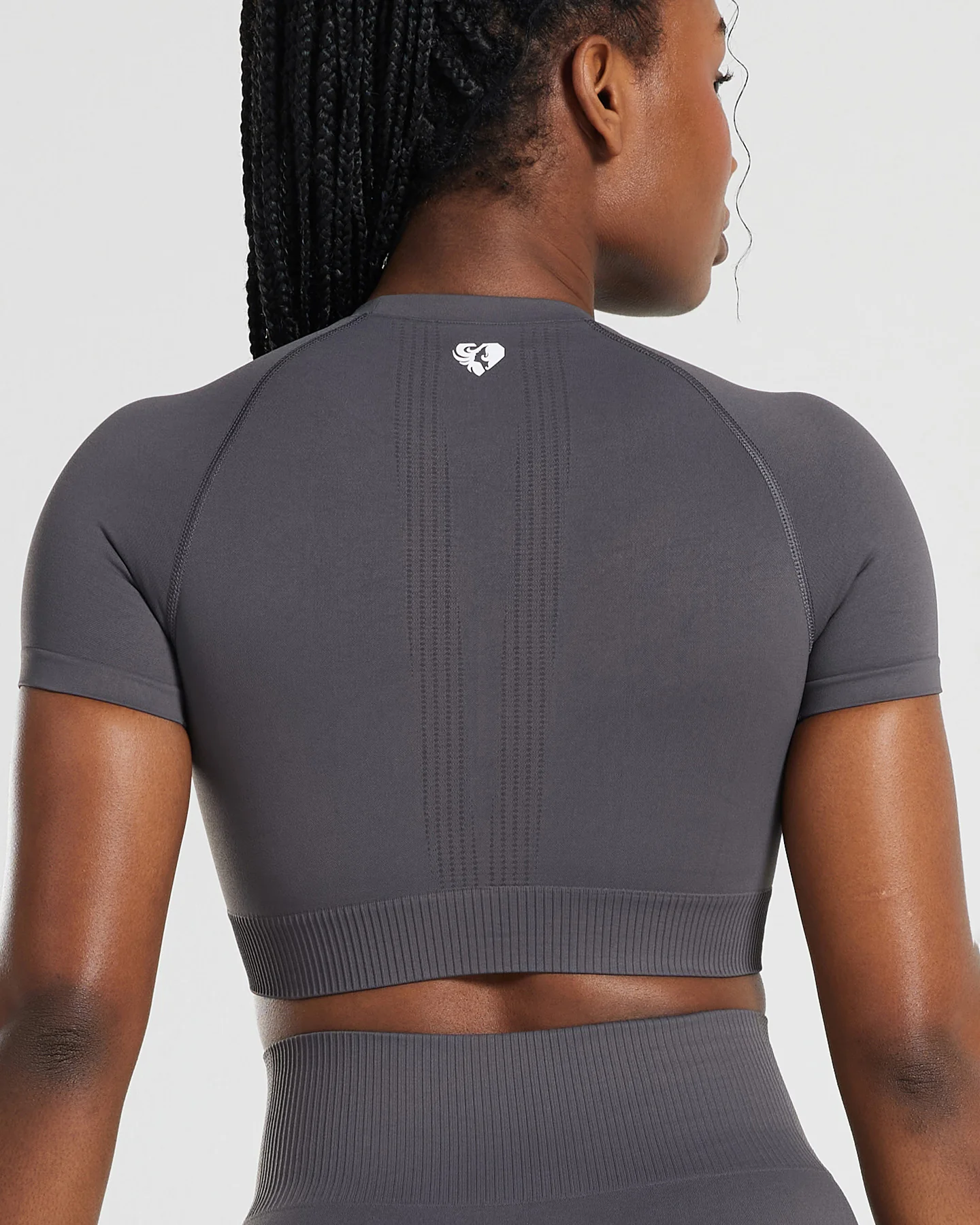 Power Seamless Short Sleeve Crop Top | Graphite - Image 3