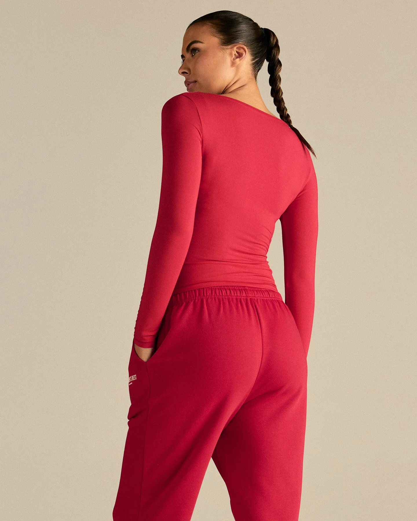 Smooth Contour Long Sleeve Reversible T-Shirt | Candy Apple - Image 2