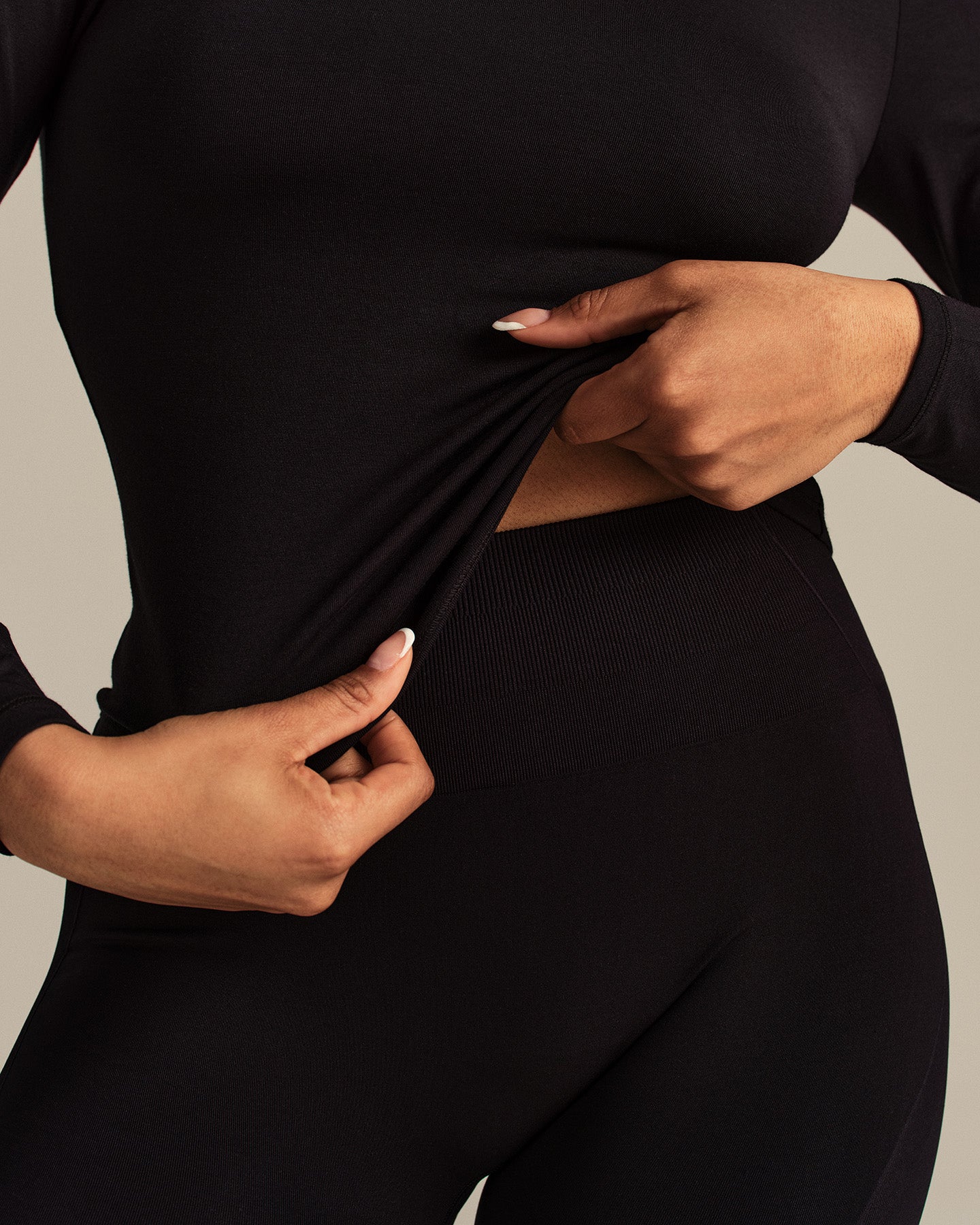 Smooth Contour Midi Crew Neck Long Sleeve T-Shirt | Black - Image 4